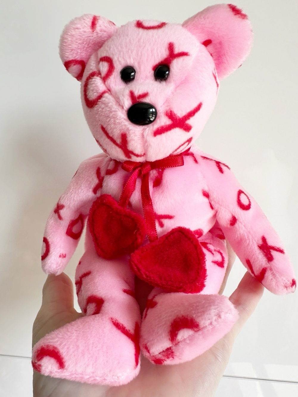 Ty Hug Hug Beanie Baby Pink with Red XO’s Valentines Day Hearts